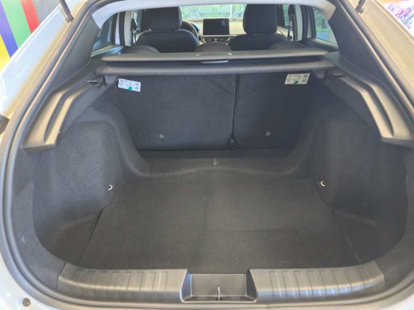 fiat fastback 1.0 turbo 200 flex cvt 4p automatico 2024