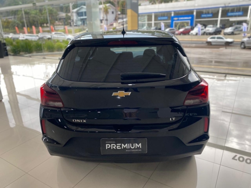 chevrolet onix 1.0 flex lt manual 4p 2023