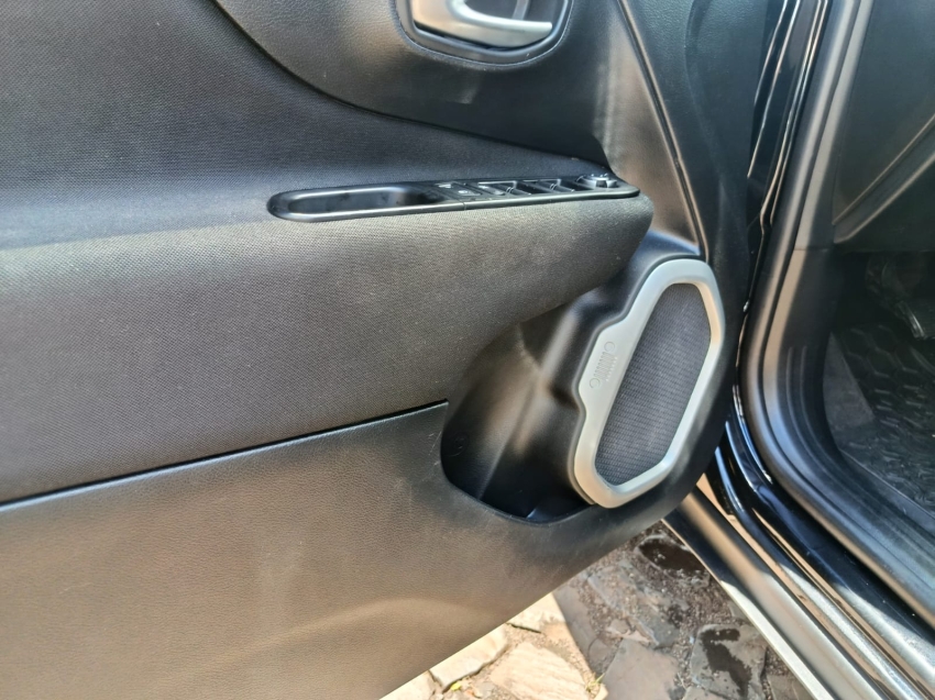 jeep renegade 1.8 16v flex 4p automatico 20219