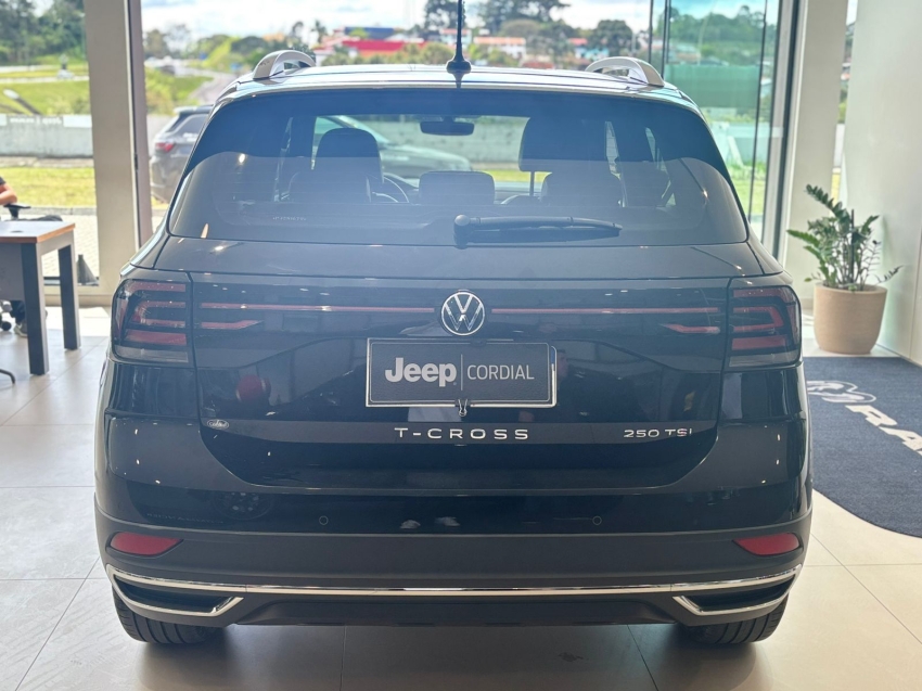 volkswagen t-cross 1.4 250 tsi total flex highline automatico 4p 2023