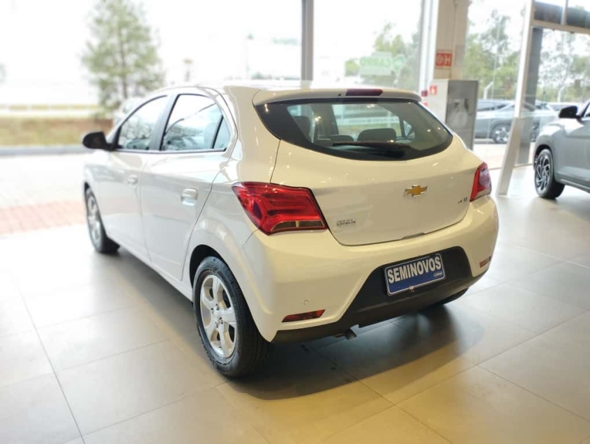 chevrolet onix 1.4 mpfi lt 8v flex 4p manual 2019