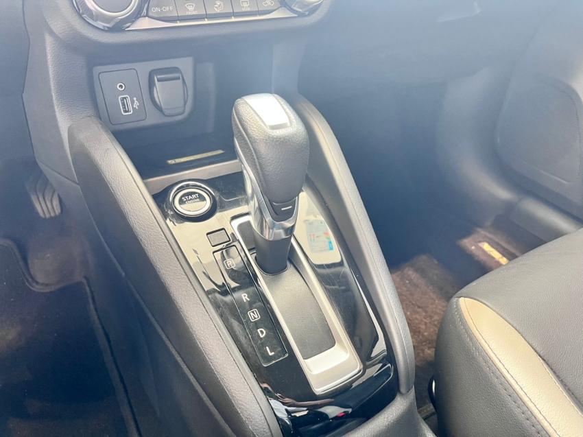 nissan versa 1.6 16v flex exclusive xtronic 4p automatico 2023
