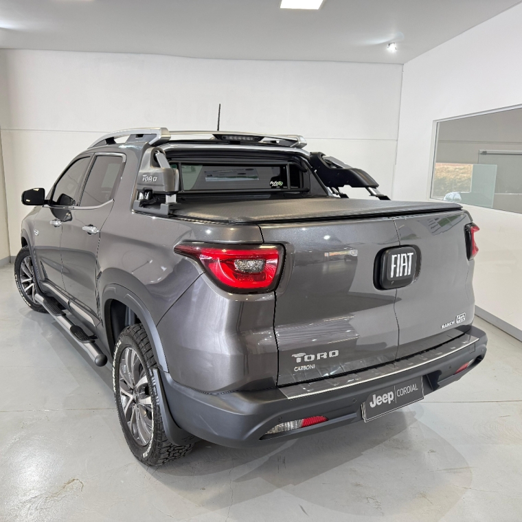 fiat toro 2.0 16v turbo diesel ranch 4wd at9 5p automatico 2023