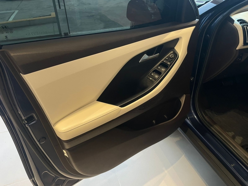 hyundai creta 2.0 flex ultimate automatico 4p 2024