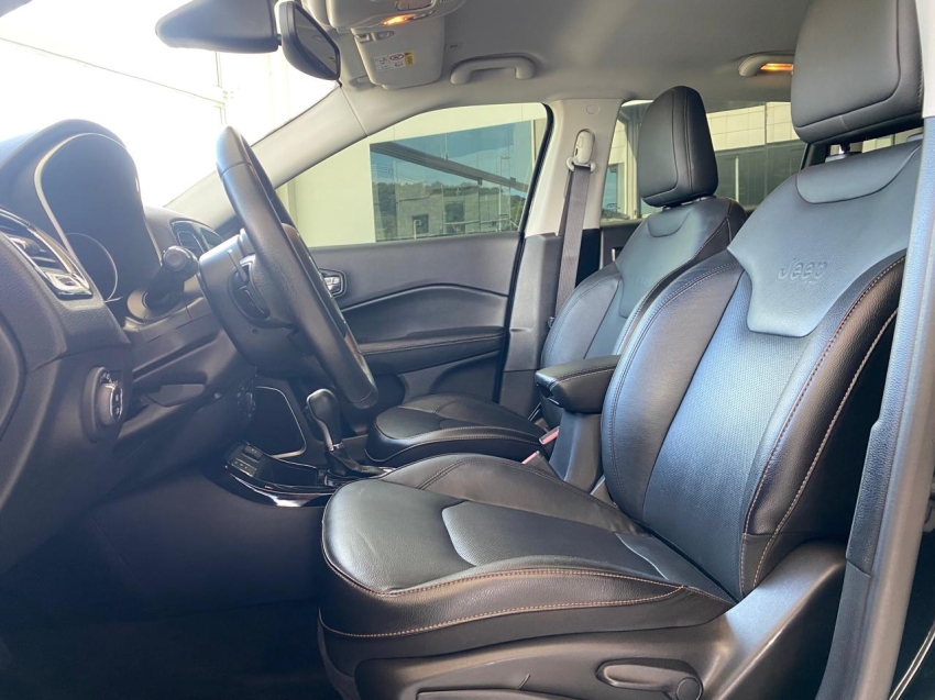 jeep compass 2.0 16v diesel longitude 4x4 automatico flex 4p 202011 jeep compass 2.0 16v diesel longitude 4x4 automatico flex 4p 202011