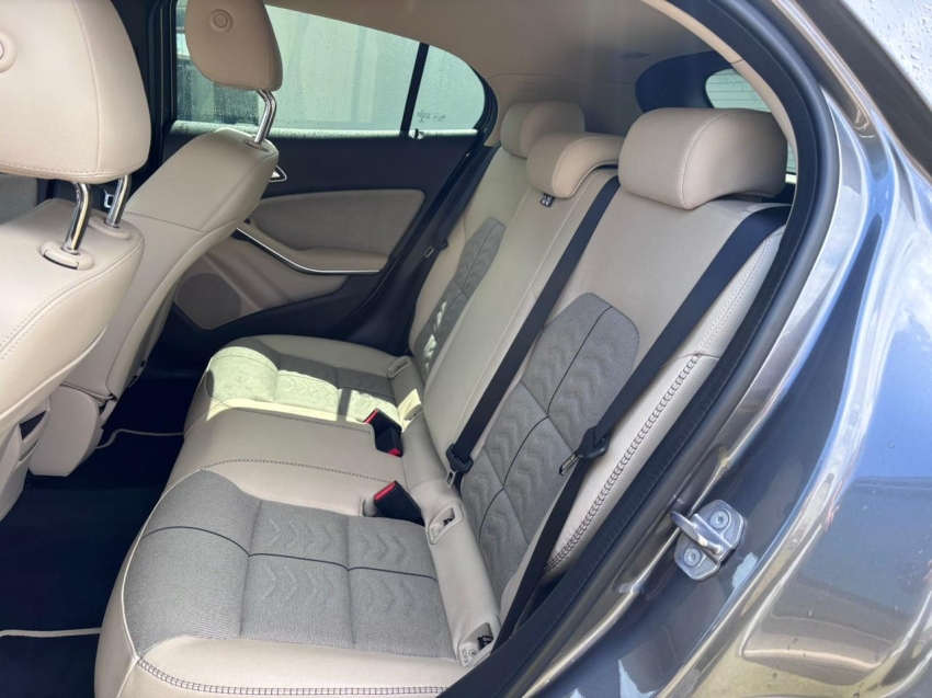 mercedes-benz gla 200 1.6 cgi flex style 7g-dct gasolina 5p automatico 201910