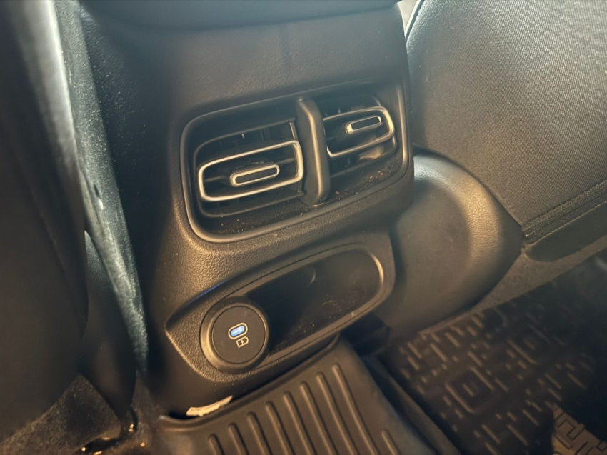 hyundai creta 1.0 tgdi flex limited automatico 5p 202515 hyundai creta 1.0 tgdi flex limited automatico 5p 202515