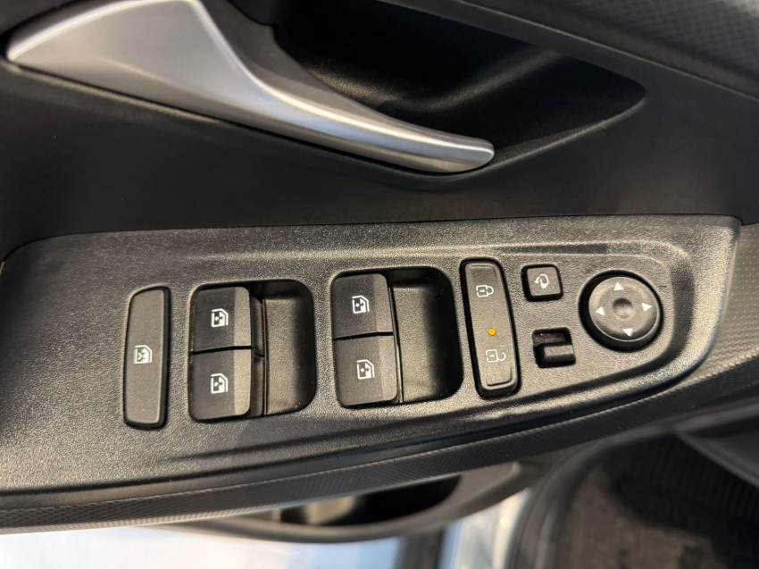 hyundai creta 1.0 tgdi flex limited automatico 5p 202514 hyundai creta 1.0 tgdi flex limited automatico 5p 202514