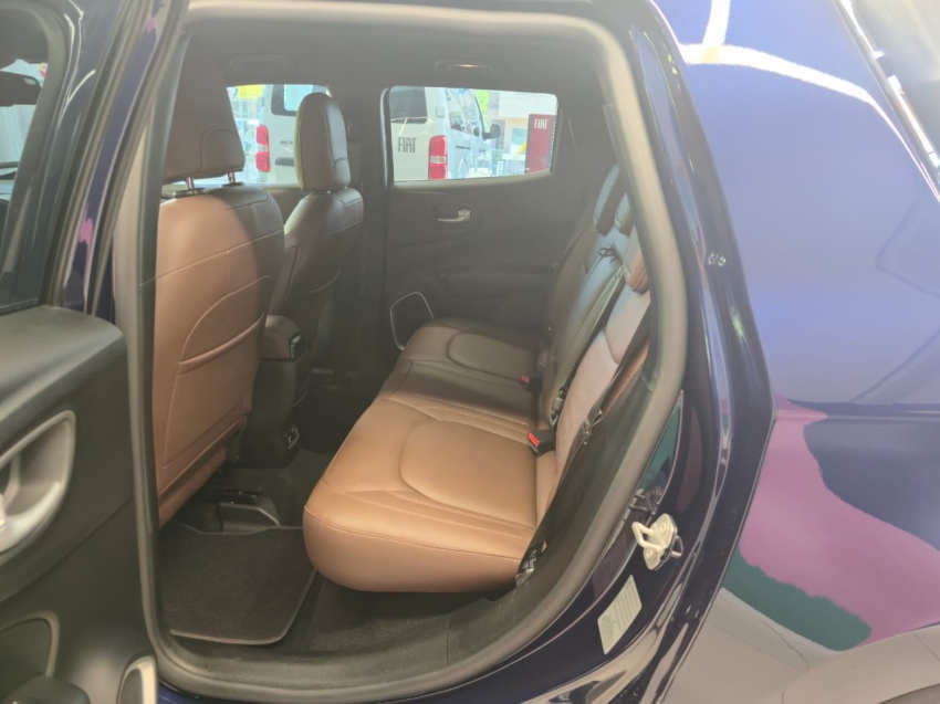 fiat toro 2.0 16v turbo diesel ranch 4wd at9 5p automatico 202414