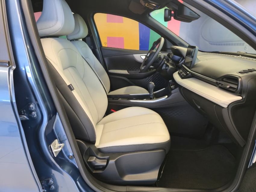 fiat fastback 1.0 turbo 200 hybrid impetus cvt flex 5p automatico 202512