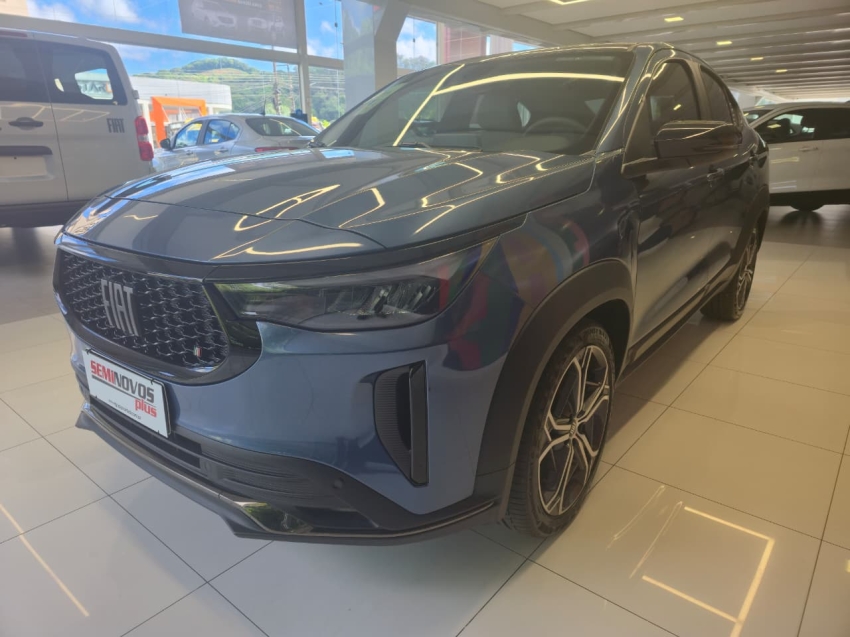 fiat fastback 1.0 turbo 200 hybrid impetus cvt flex 5p automatico 2025