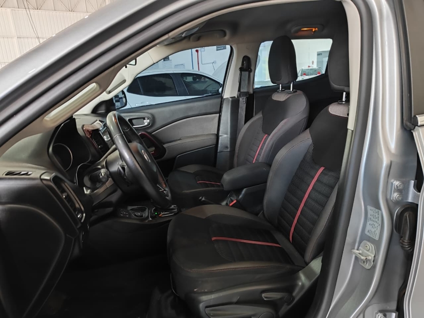 fiat toro 1.8 16v evo flex freedom at6 4p automatico 202013