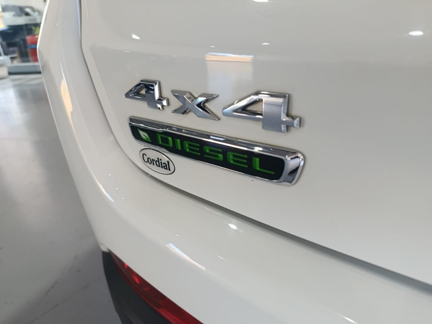 jeep compass 2.0 16v diesel longitude 4x4 automatico 5p 20217