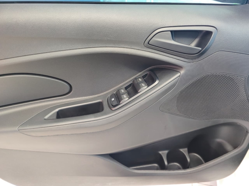 ford ka 1.5 ti-vct flex se plus manual 4p 202012