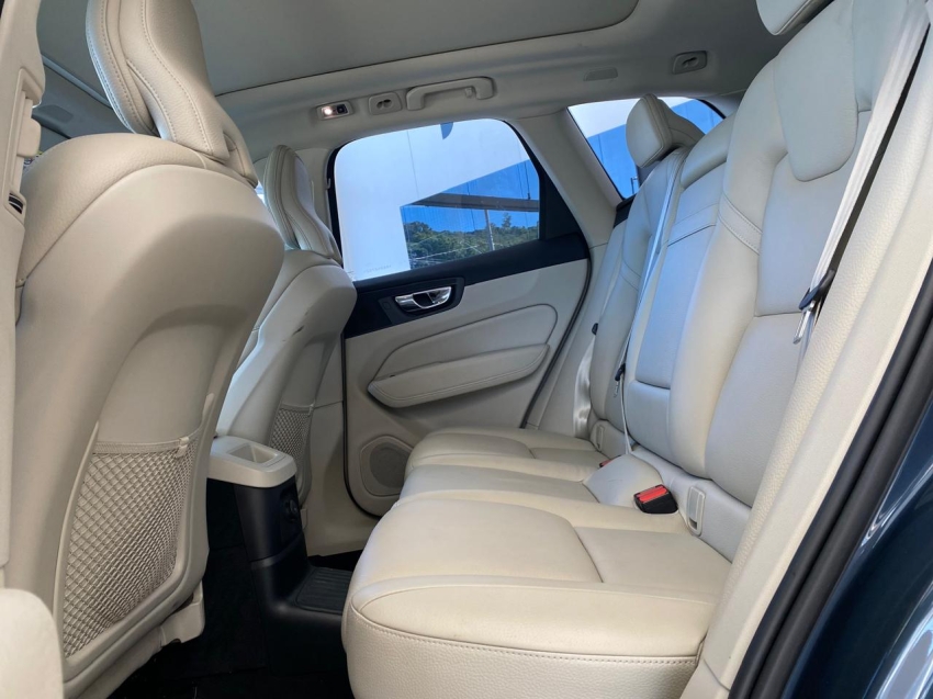 volvo xc60 2.0 t8 hybrid momentum awd geartronic flex 5p automatico 202111