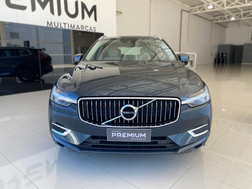 volvo xc60 2.0 t8 hybrid momentum awd geartronic flex 5p automatico 20212