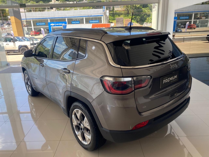 jeep compass 2.0 16v flex longitude automatico 4p 20203