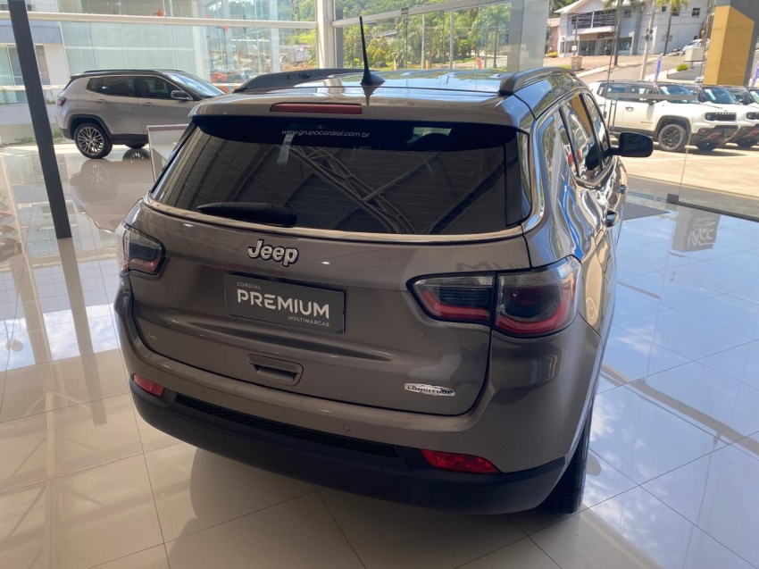 jeep compass 2.0 16v flex longitude automatico 4p 20202