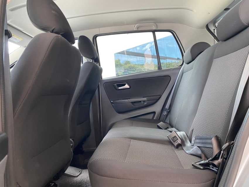 volkswagen fox 1.6 msi total flex connect 4p manual 202011