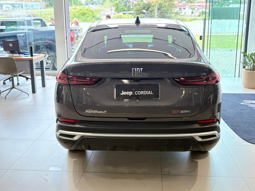 fiat fastback 1.3 turbo 270 flex limited edition at6 4p automatico 20255