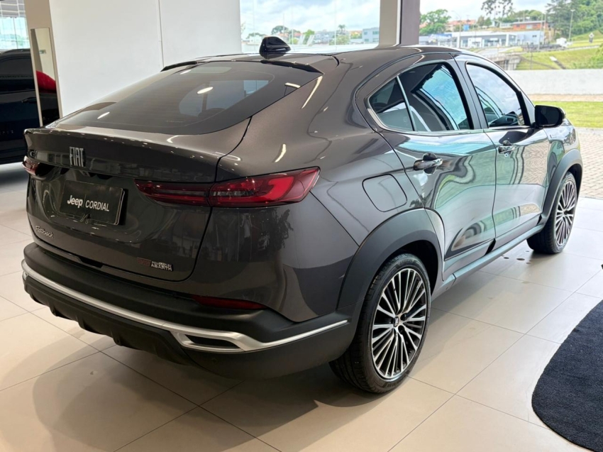 fiat fastback 1.3 turbo 270 flex limited edition at6 4p automatico 20256