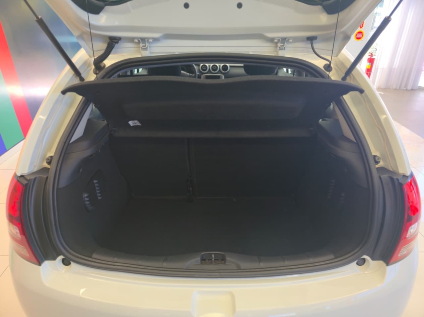 citroen c3 1.6 vti 120 flex attraction eat6 4p automatico 20186