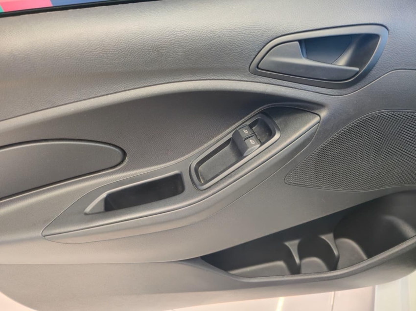 ford ka 1.5 ti-vct flex se plus manual 4p 202012