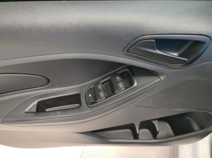 ford ka 1.5 ti-vct flex se plus manual 4p 202013