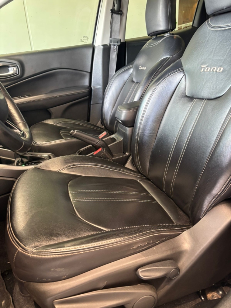 fiat toro 2.0 16v turbo diesel freedom 4wd at9 4p automatico 20229