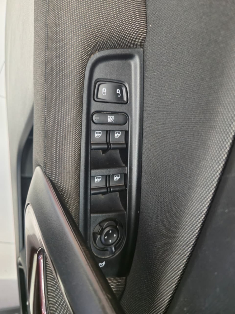 fiat toro 1.8 16v evo flex freedom at6 4p automatico 202013