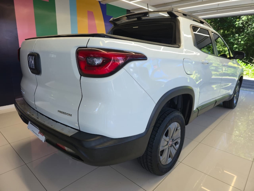 fiat toro 1.8 16v evo flex freedom at6 4p automatico 20202