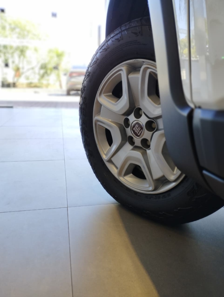 fiat toro 2.4 16v multiair flex freedom at9 4p automatico 201711