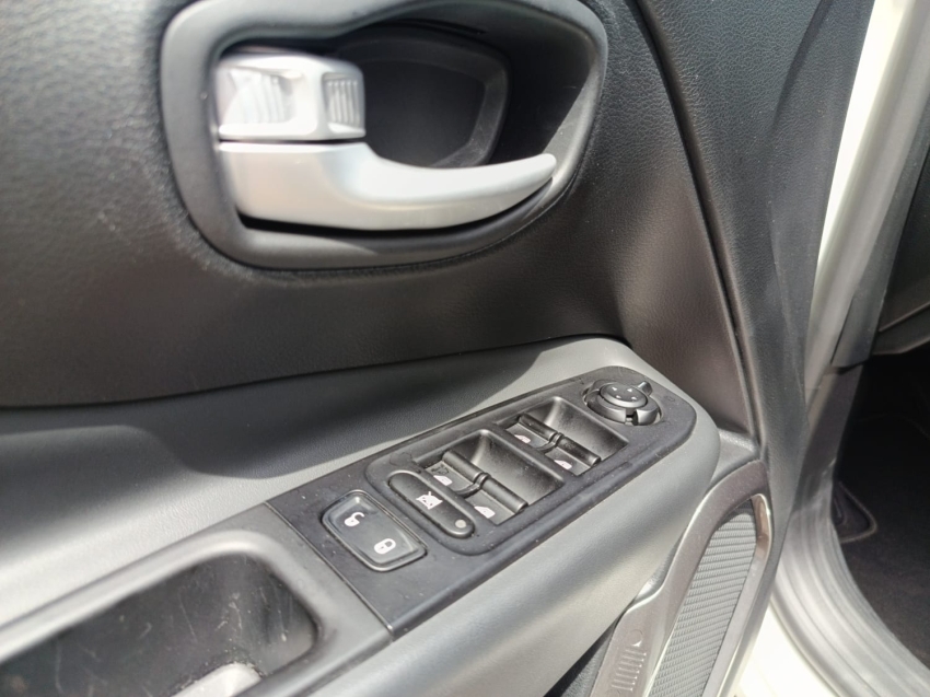 jeep renegade 1.3 t270 turbo flex sport at6 4p automatico 202315