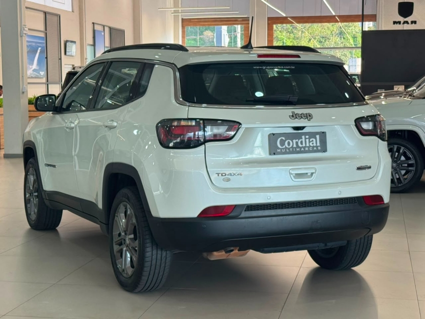 jeep compass 2.0 td350 turbo diesel longitude at9 5p automatico 20233