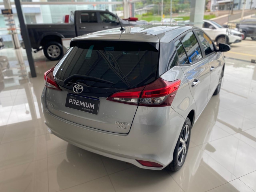 toyota yaris 1.5 16v flex xls multidrive 5p automatico 20192