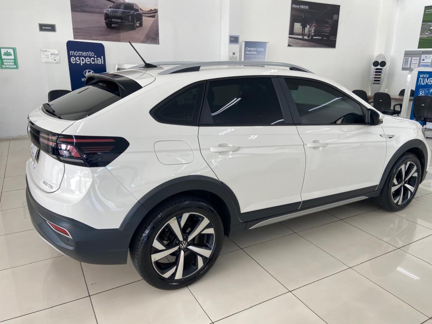 volkswagen nivus 1.0 200 tsi total flex highline automatico 5p 20224