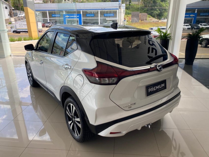 nissan kicks 1.6 16v flexstart exclusive xtronic flex 4p automatico 202212