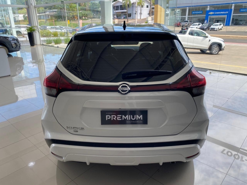 nissan kicks 1.6 16v flexstart exclusive xtronic flex 4p automatico 20223