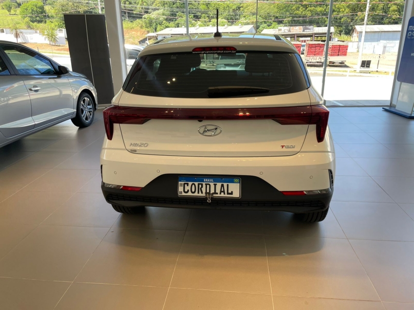 hyundai hb20 1.0 tgdi flex comfort plus tech automatico 4p 202510