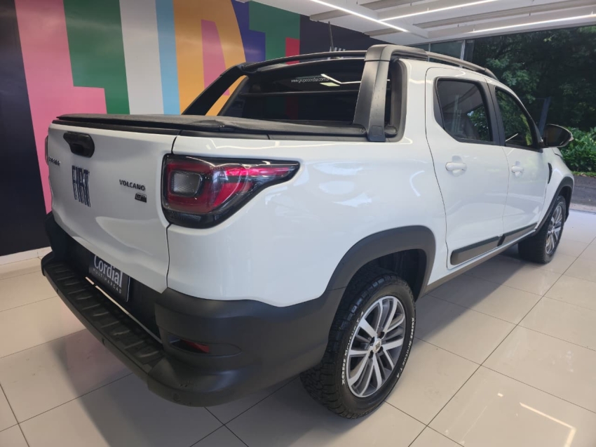 fiat strada 1.3 firefly flex volcano cd cvt 4p automatico 20234