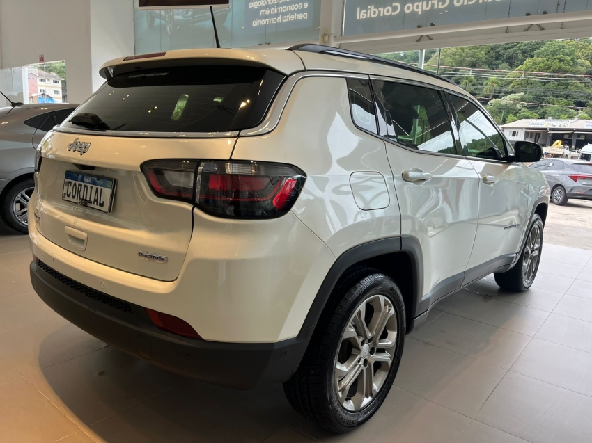 jeep compass 1.3 t270 turbo flex longitude at6 4p automatico 20234