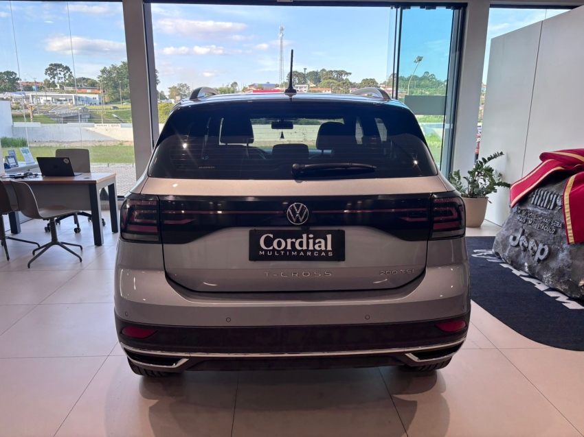 volkswagen t-cross 1.0 200 tsi total flex comfortline automatico 4p 20245