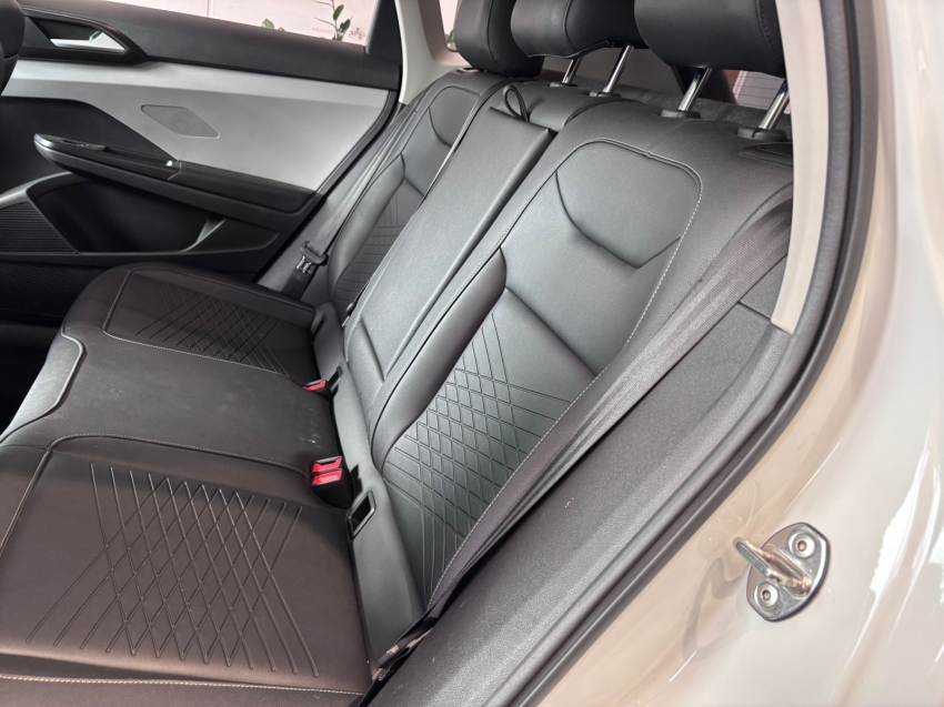 volkswagen taos 1.4 250 tsi total flex comfortline automatico 4p 202310