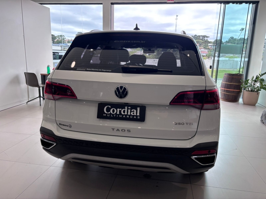 volkswagen taos 1.4 250 tsi total flex comfortline automatico 4p 20235