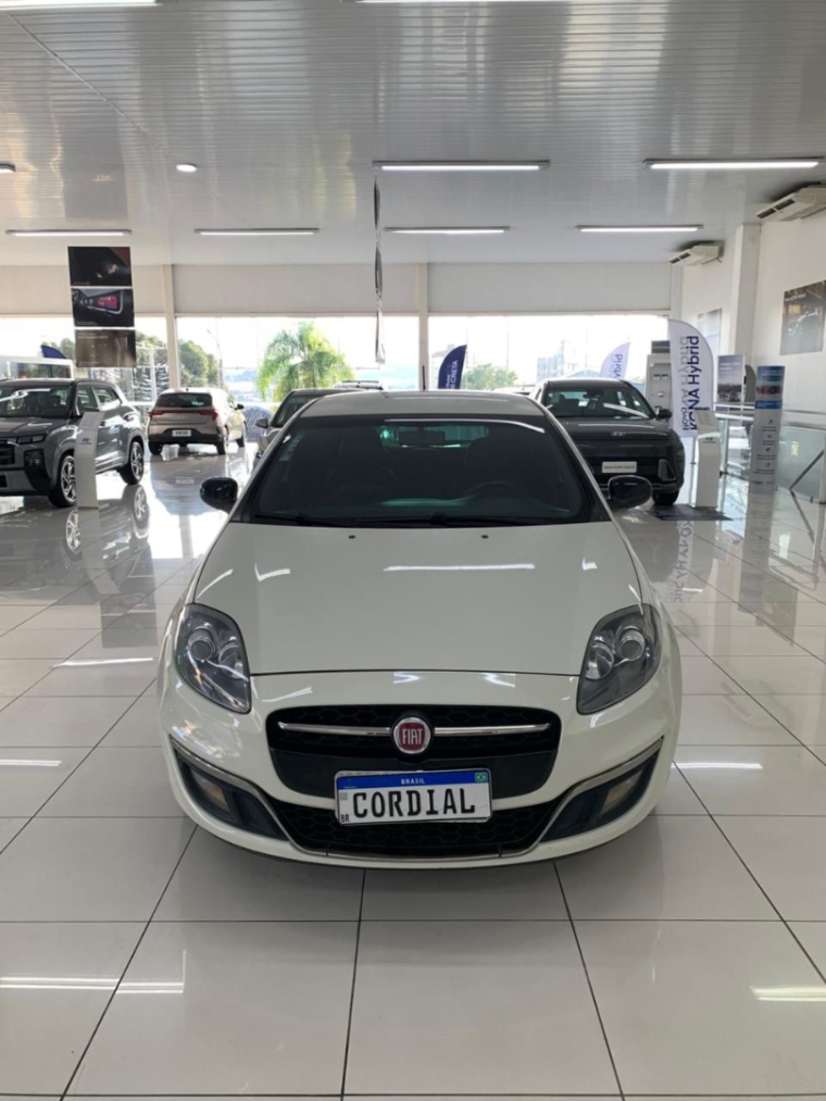 fiat bravo 1.8 blackmotion 16v flex 4p manual 5p 20162