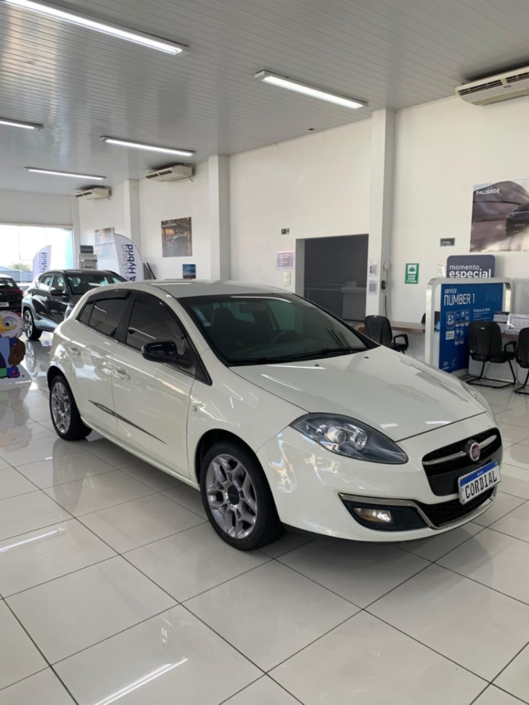 fiat bravo 1.8 blackmotion 16v flex 4p manual 5p 20161