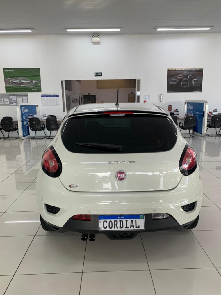 fiat bravo 1.8 blackmotion 16v flex 4p manual 5p 20165