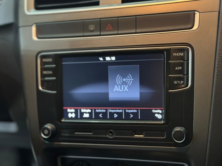 volkswagen fox 1.6 msi total flex connect 4p manual automatico 20208