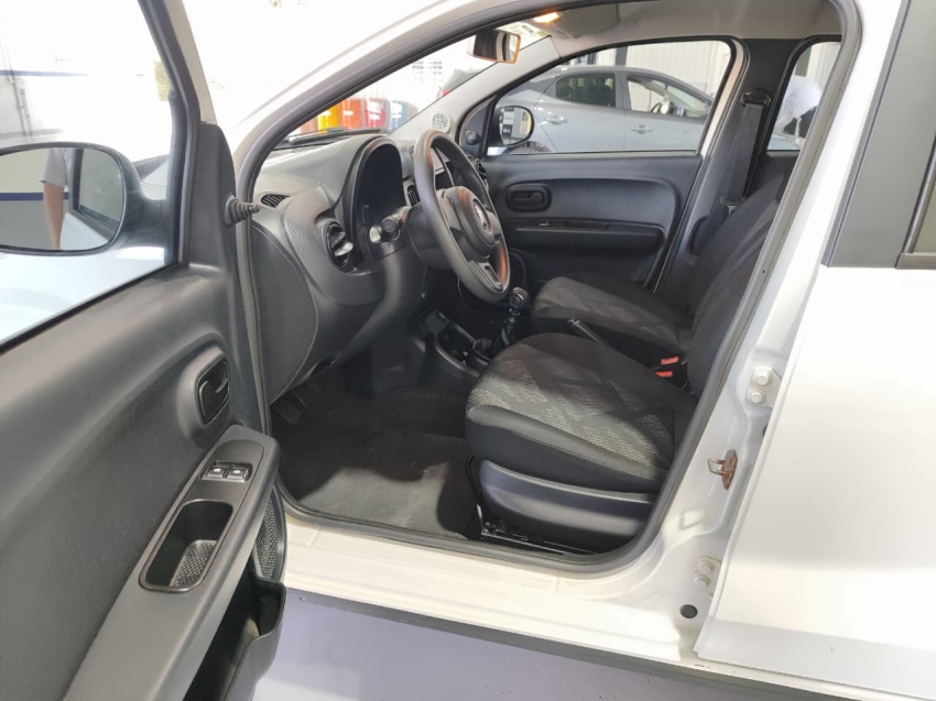 fiat mobi 1.0 evo flex like. manual 4p 20246