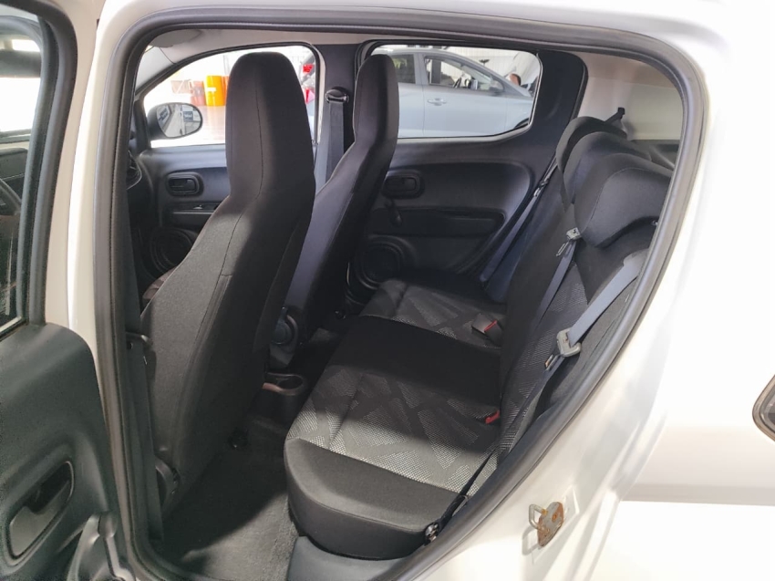 fiat mobi 1.0 evo flex like. manual 4p 202410